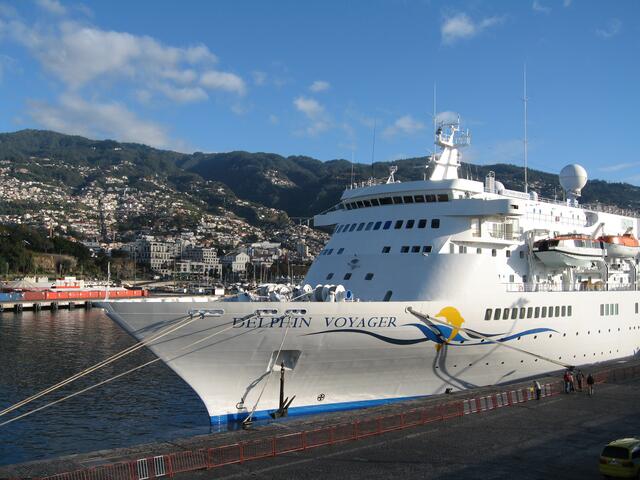 Im Hafen von Funchal: Dieses Schiff trug uns um die Welt.