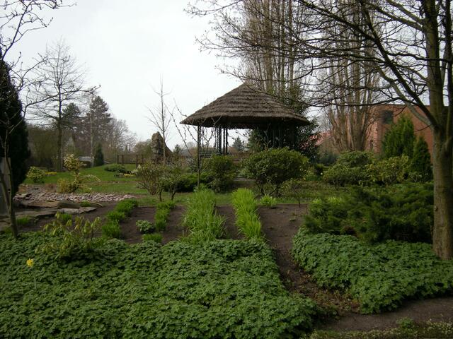 Ein Paradies, warum wurde der Schöpfer vertrieben?