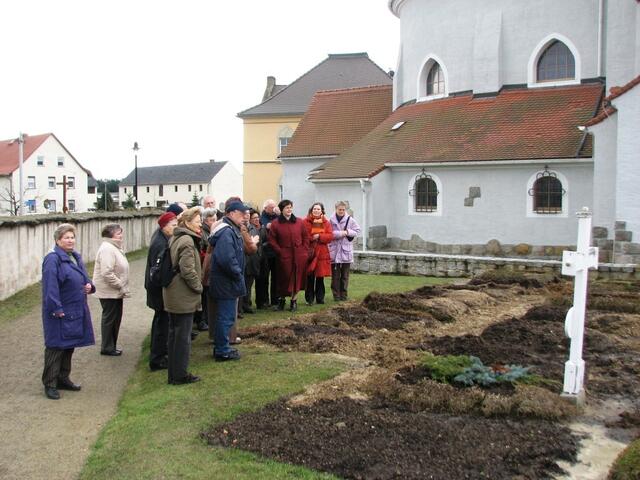 Zwanzig Jahre nach dem Tod, werden die Gräber aufgelöst