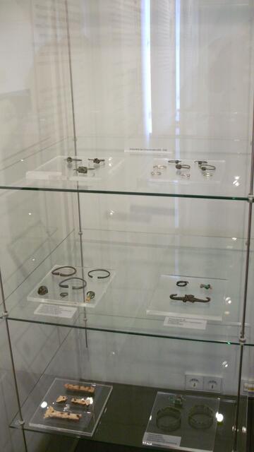 Grabungs-Fundstücke vom Hemmaberg