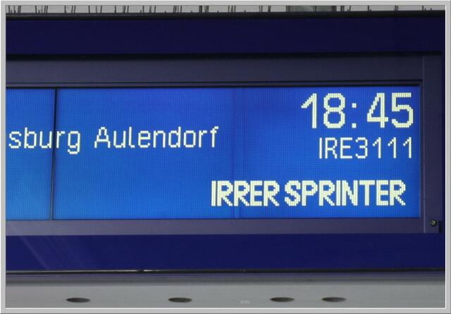 Auf in die Heimat mit dem Irren Sprinter, eigentlich sollte er "Kriecher" heißen, weil er öfter hielt als auf dem Herweg!