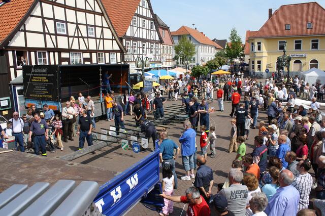 Die Reihenfoge der Schilder wird ausgelost