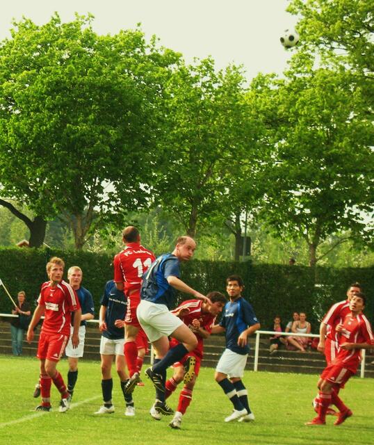 Gewühl im Strafraum!