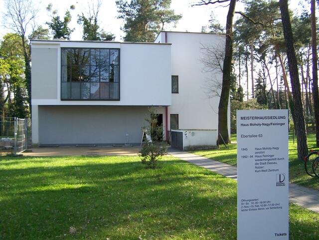 Blick über die Gartenanlage