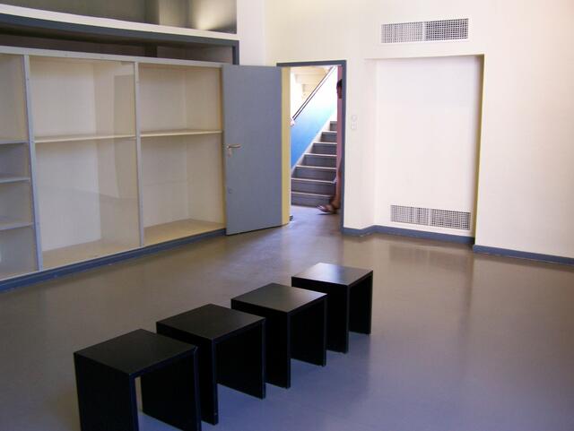 in einem der Arbeitszimmer