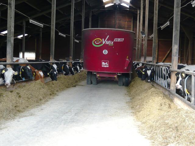 Futterwagen...