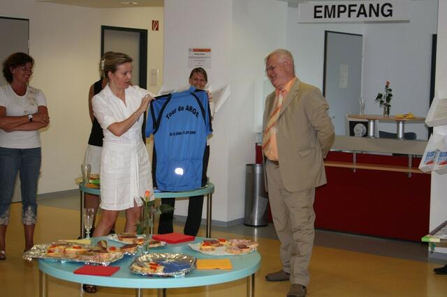Für den leidenschaftlichen Radler gabs auch ein ganz eigenes Trikot