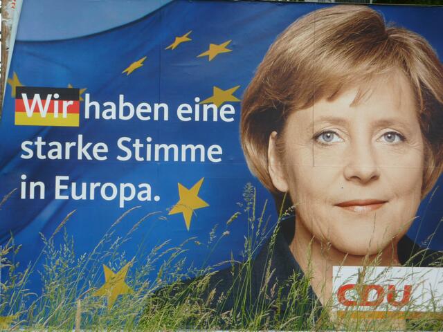 CDU-Plakatwand. Werben für EU-Verfassung, eine &#8222;privilegierte Partnerschaft&#8220; der Türkei, gemeinsame soziale Mindeststandards in Europa.