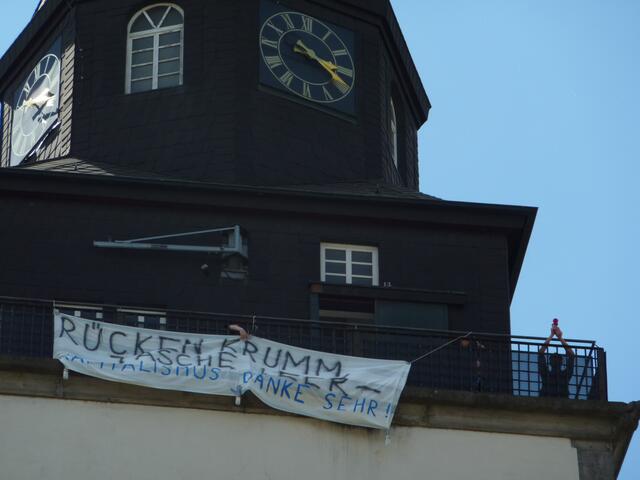 Kritik(er) vom Kirchenturm in Gießen.