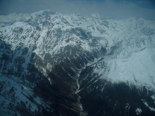Ortler 3905 m , Monte Zebru, Königsspitze vlnr
