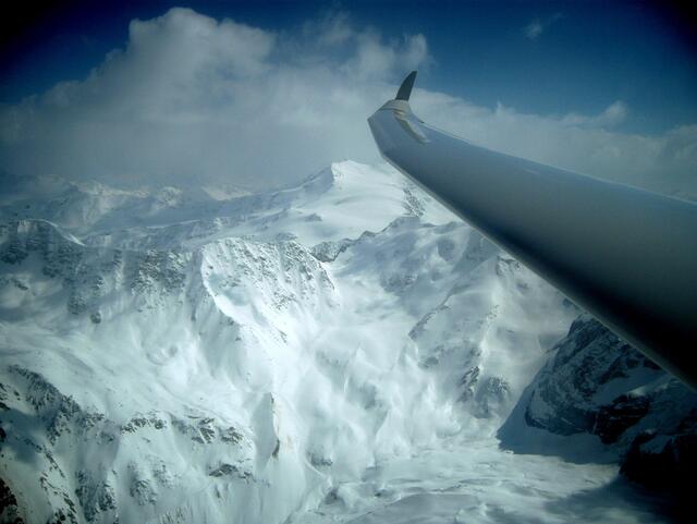 Anflug auf Vertainspitze - Fläche zeigt auf Cevedale Monte 3769 m