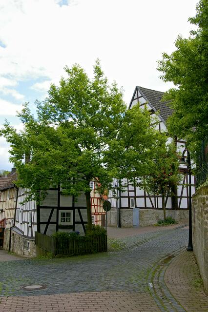 anderer Blick zum schmalen Haus