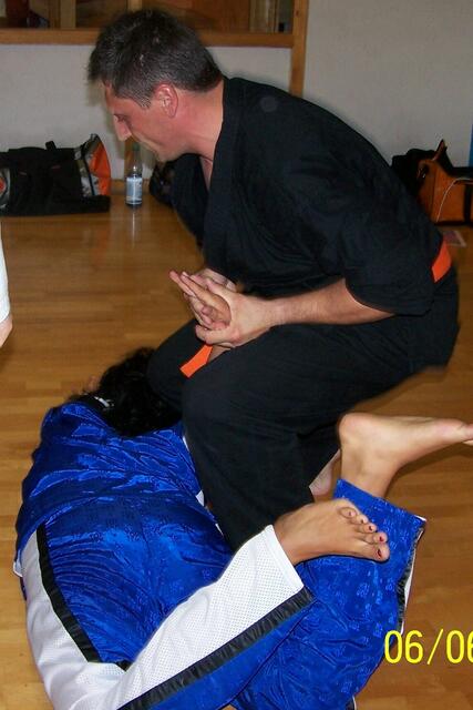 Frank Schwarz bei Allkampf-Technik