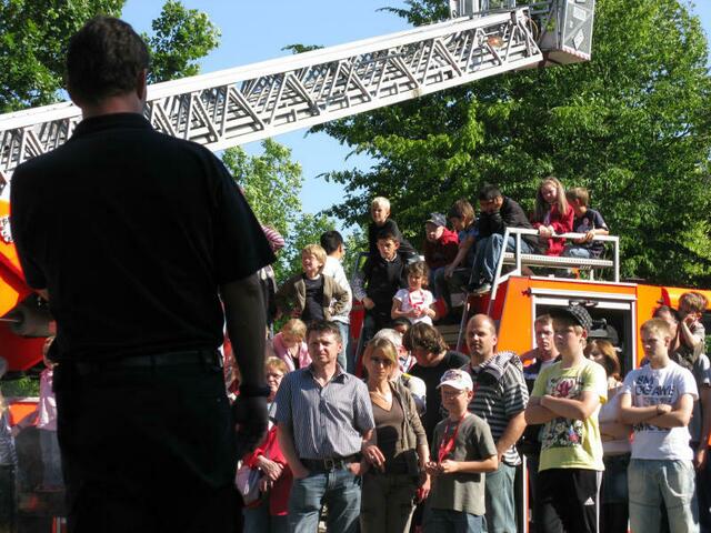 Vorführung beim Tag der offenen Tür der Freiwilligen Feuerwehr Davenstedt
