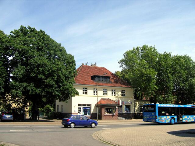 Kirchvordener Str. Einhorn Apotheke
