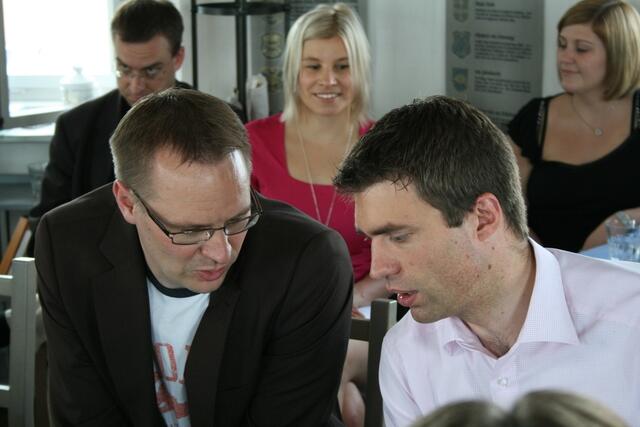 Stefan Müller im Gespräch mit dem JU-Bezirksvorsitzenden Thorsten Freudenberger