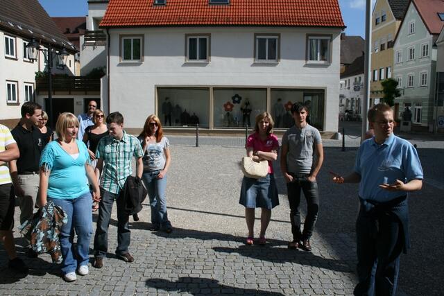 vor der Frauenkirche dem Höhepunkt der Stadtführung