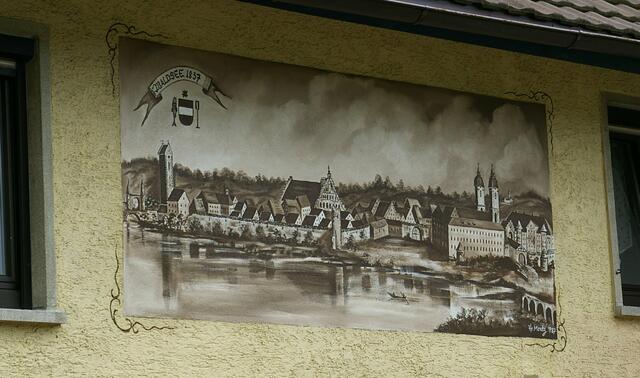 entdeckt an einer Hauswand Zeichnung "Bad Waldsee 1837"