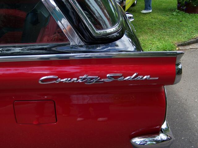 Country Sedan