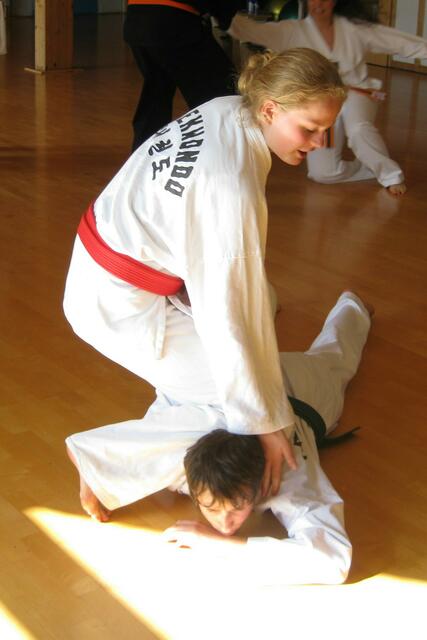 Handkante nach dem Schleudern