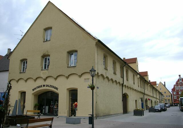 von rechts