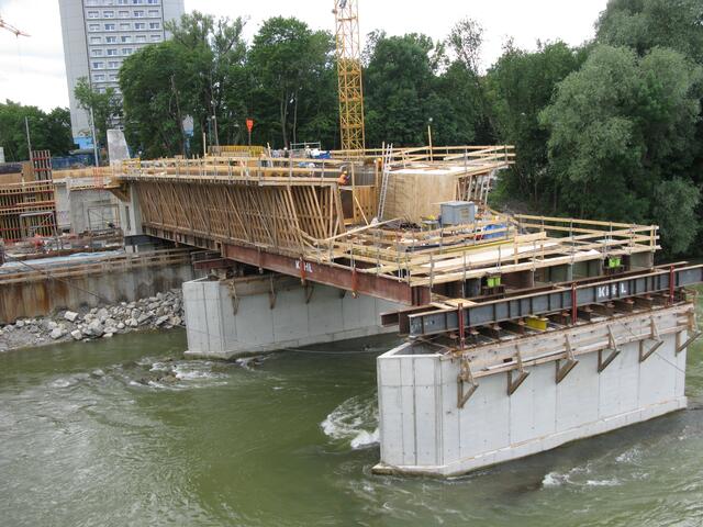Blick von der Neu gebauten Lechbrücke