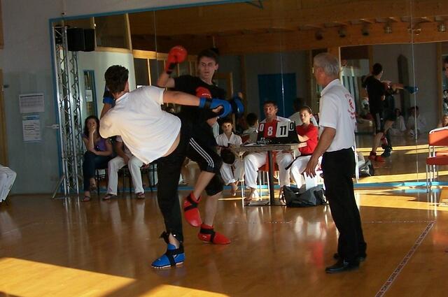 Semikontakt (Pointfighting)