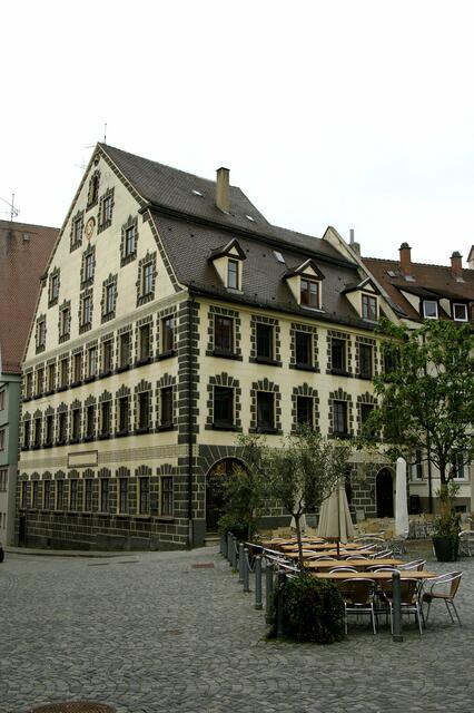 Haus zum Fischerviertel hin