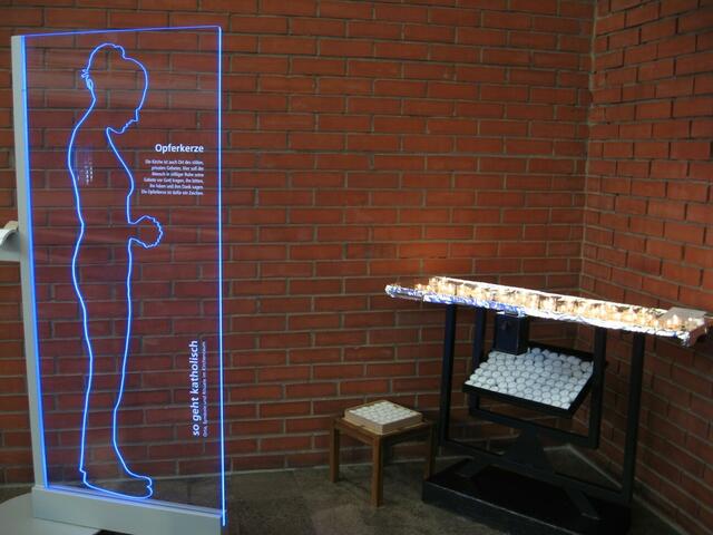 Infotafel zur Opferkerze