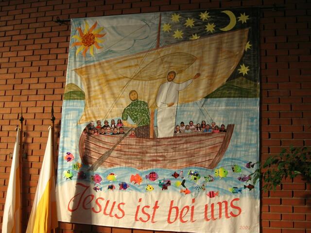 Wandbehang in der Kirche