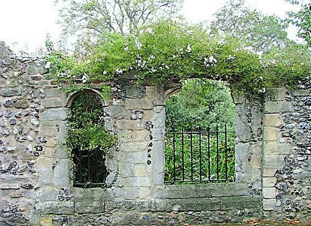 Da ich einen ehemaligen Reiseleiter-Kollegen zufällig traf, der auf Kent-Garden-Tour mit einer Gruppe war, habe ich auch noch schöne alte versteckte Gärten kennen gelernt. | Foto: bixentro