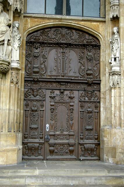 Eingangstüre Westportal