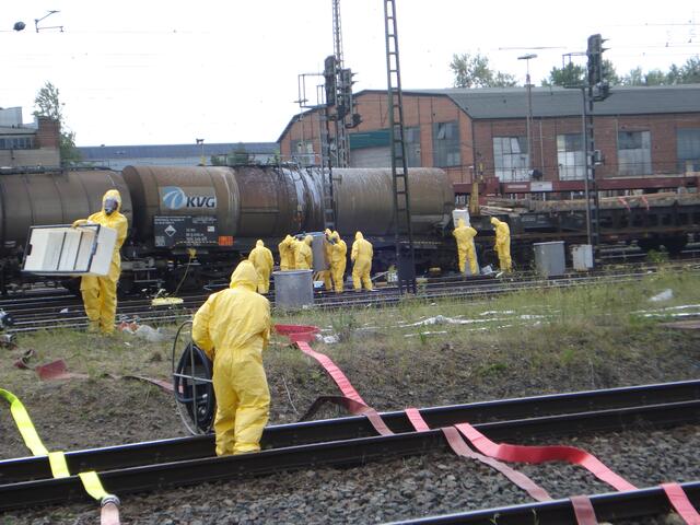 Kontaminierte Einsatzmittel werden geborgen