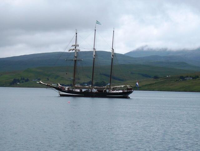 Alter Windjammer auf Loch Harport near Carbost