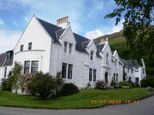 Kinloch Lodge