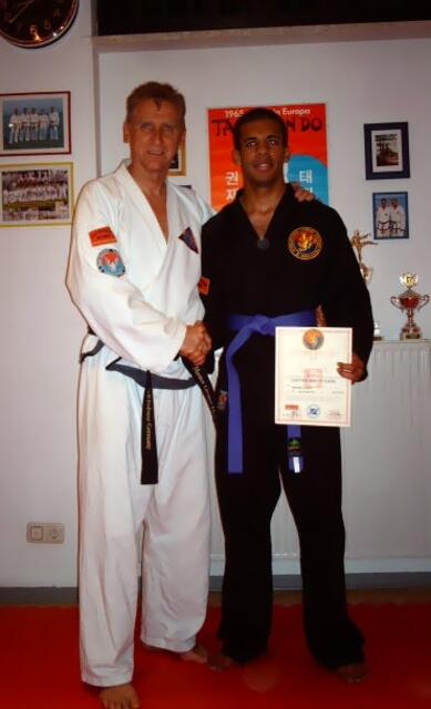 Cedrik Renner zum 6. Kup (Purpurgurt) Combat Hapkido