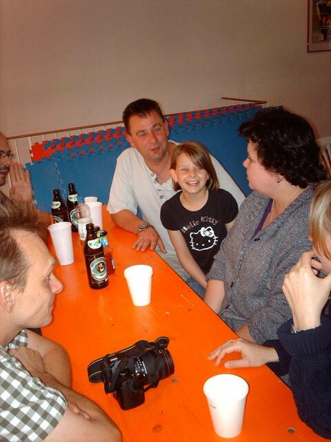 Eine erfolgreicher Tag für Lucy (mit ihren Eltern)