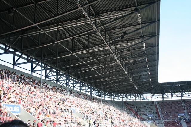 Das Stadiondach