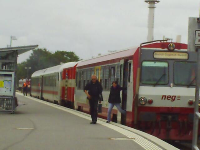 Der NEG Zug von Dagebüll Mole kommend