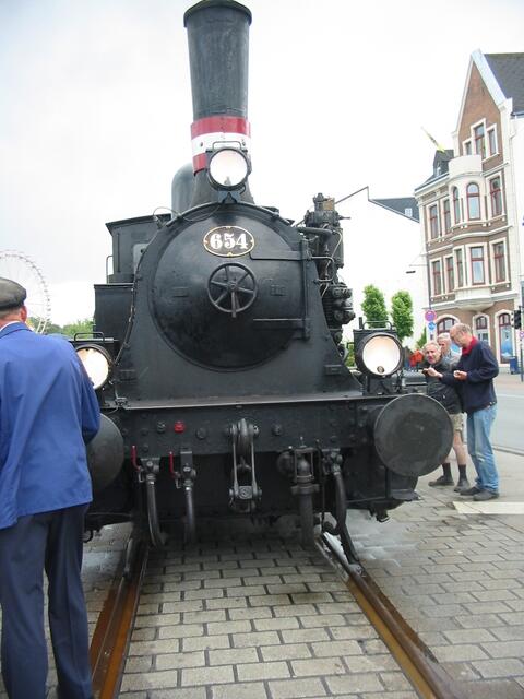 Pendelzug zu den Stadtwerken