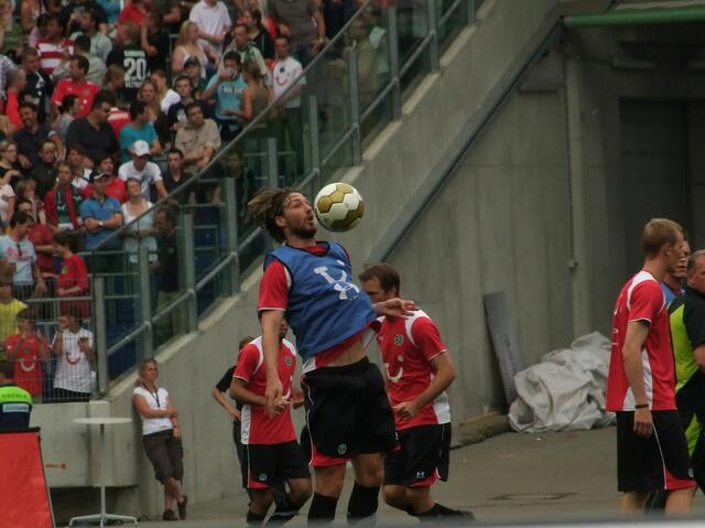 C. Schuuuuuuuuulz beim Aufwärmen!