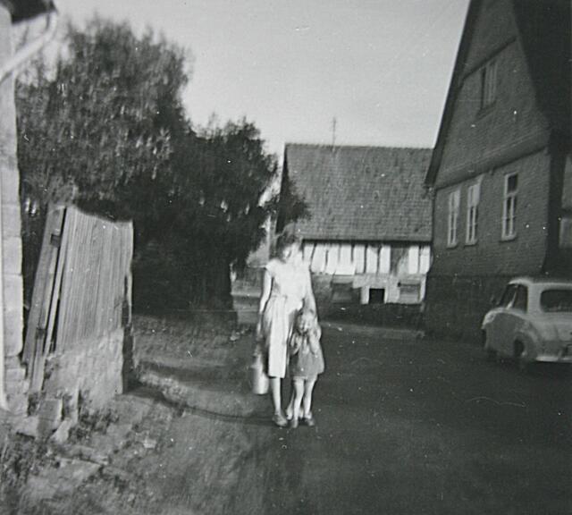 täglich führte der Weg zum Milchhäuschen
