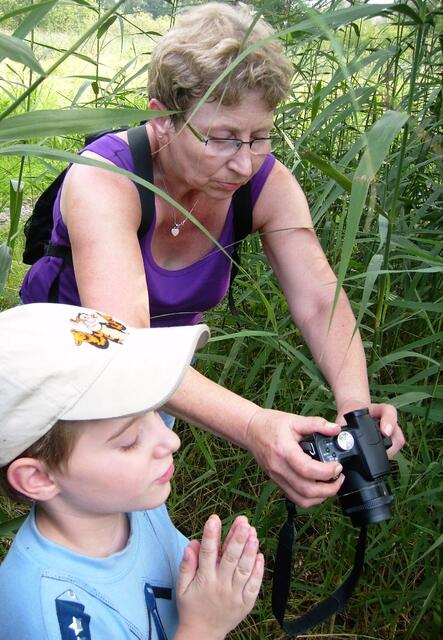 "Bitte, bitte lass uns endlich den Schatz finden ..."