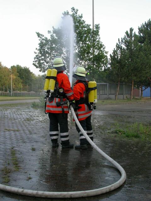 ...Wasser marsch...