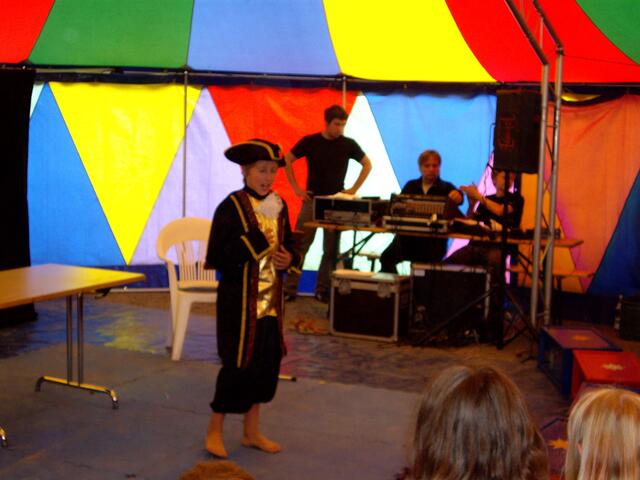 Baron Münchhausen im JohnnyB.