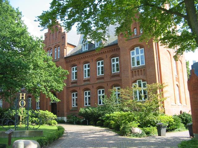 Hotel in einer ehemaligen Penne ;-)  (Gymnasium)