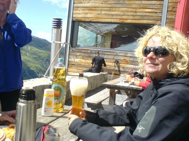 Das verdiente Weißbier nachm Gipfel!