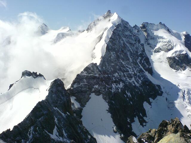 Der Bianco Grat mit Piz Bianco und Piz Bernina