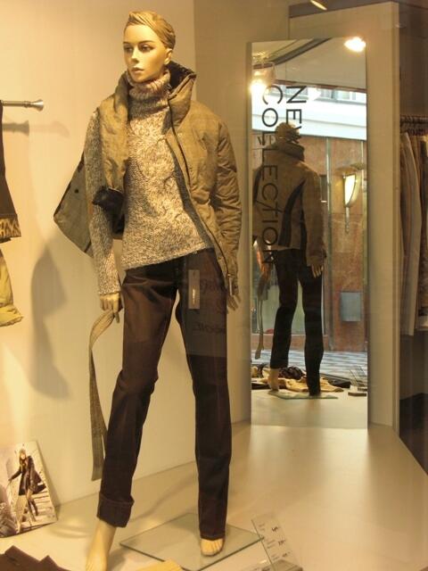 Trendfarbe des Herbstes - im Spiegel ebenfalls