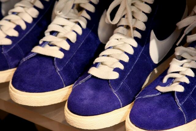 Nur die Schuhe sind Blau